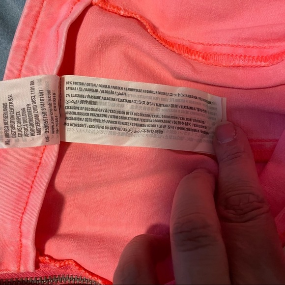 Hollister Women's / Juniors New Pink High Rise Shorts Side Zipper Size‎ 5 W 27​ - Picture 6 of 6